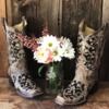 Sherry k Beckwith - @tailgatebluz - Poshmark
